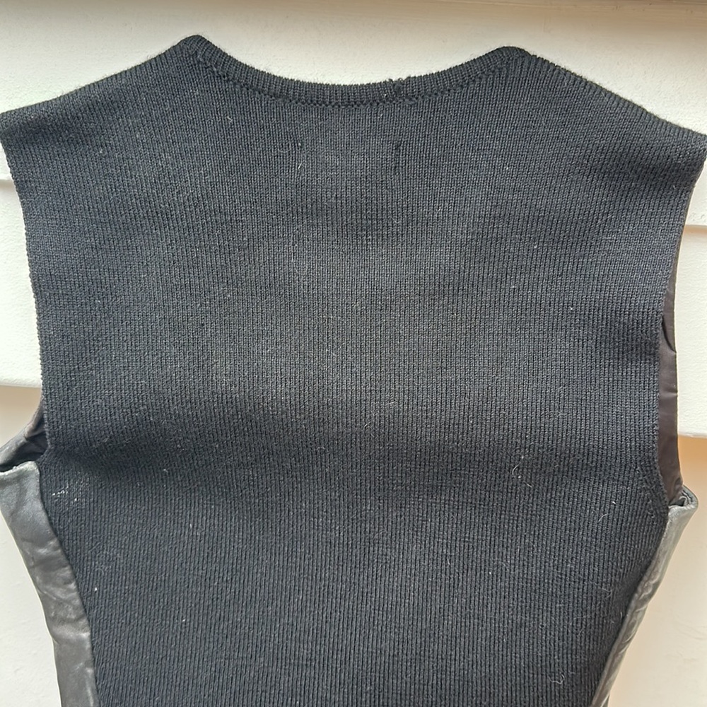 Vintage 90’s Banana Republic Leather & Wool Vest Pullover Sz 8 or M - GORGEOUS - Picture 11 of 12